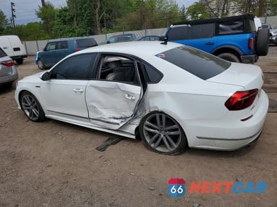 Drugie zdjęcie samochodu z przodu: 2018 VOLKSWAGEN PASSAT S VIN:1VWAA7A38JC014857 - miniatura
