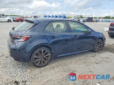 Trzecie zdjęcie samochodu z tyłu: 2019 TOYOTA COROLLA HATCHBACK XSE VIN:JTNK4RBE2K3042516 - miniatura
