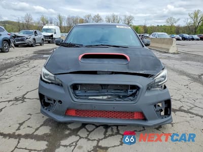 Piąte zdjęcie samochodu w środku: 2017 SUBARU WRX LIMITED VIN:JF1VA1L68H9834653 - miniatura