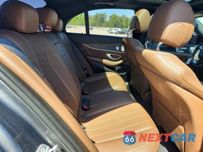 Zdjęcie 10 z 12 samochodu: 2017 MERCEDES-BENZ E 300 VIN:WDDZF4JB4HA238846 - miniatura