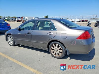 Drugie zdjęcie samochodu z przodu: 2007 HONDA ACCORD EX VIN:1HGCM665X7A069078 - miniatura