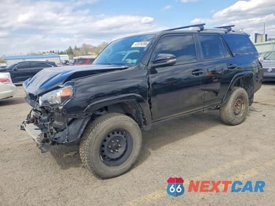 2015 TOYOTA 4RUNNER SR5 PREMIUM JTEBU5JR3F5234549 - główne zdjęcie licytacji z USA - miniatura