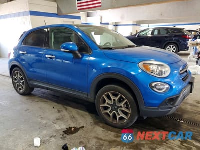 Czwarte zdjęcie samochodu z boku: 2020 FIAT 500X TREKKING VIN:ZFBNFYB12LP882568 - miniatura