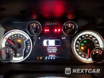 Zdjęcie 9 z 13 samochodu: 2016 RAM 1500 SLT VIN:1C6RR7LT8GS206040 - miniatura