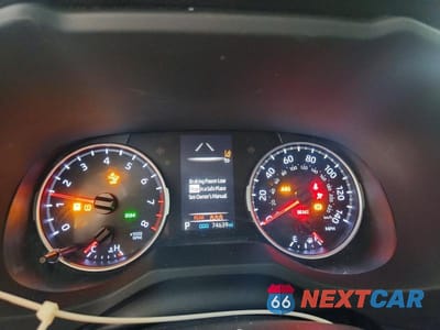 Zdjęcie 9 z 13 samochodu: 2019 TOYOTA RAV4 XLE VIN:JTMW1RFV6KD501596 - miniatura
