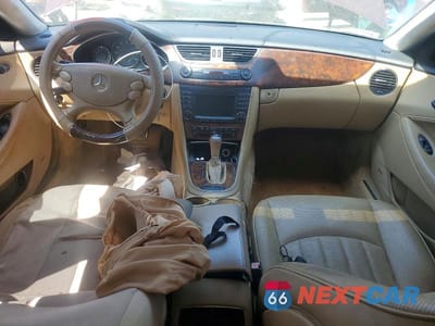 Zdjęcie 8 z 12 samochodu: 2006 MERCEDES-BENZ CLS 500C VIN:WDDDJ75X56A052729 - miniatura