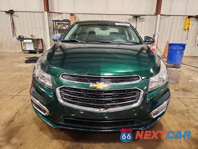 Piąte zdjęcie samochodu w środku: 2015 CHEVROLET CRUZE LT VIN:1G1PE5SB5F7155390 - miniatura