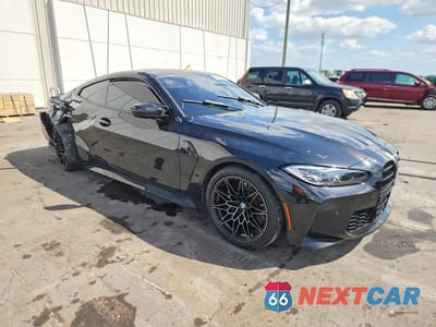 Czwarte zdjęcie samochodu z boku: 2024 BMW M4 COMPETITION VIN:WBS43AZ00RCN70425 - miniatura