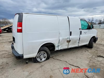 Trzecie zdjęcie samochodu z tyłu: 2017 CHEV EXPRESS G3500 VIN:1GCZGGFG0H1316391 - miniatura