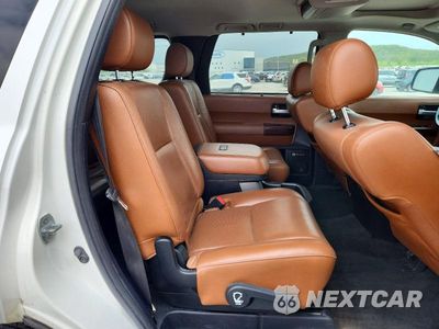 Zdjęcie 11 z 12 samochodu: 2016 TOYOTA SEQUOIA PLATINUM VIN:5TDDY5G1XGS143244 - miniatura