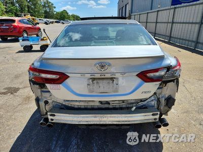 Zdjęcie 6 z 13 samochodu: 2018 TOYOTA CAMRY XSE VIN:4T1B61HK6JU056808 - miniatura
