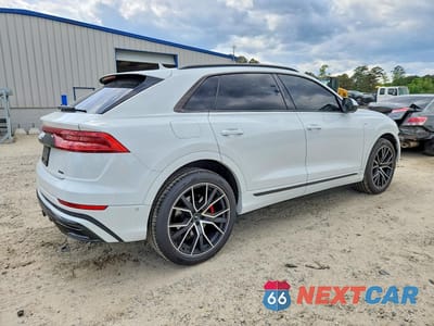 Trzecie zdjęcie samochodu z tyłu: 2019 AUDI Q8 PRESTIGE S-LINE VIN:WA1FVAF10KD038786 - miniatura