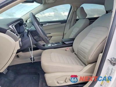 Zdjęcie 7 z 12 samochodu: 2020 FORD FUSION SE VIN:3FA6P0HD0LR197050 - miniatura
