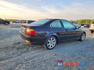 Trzecie zdjęcie samochodu z tyłu: 2000 BMW 323 CI VIN:WBABM3342YJN84319 - miniatura