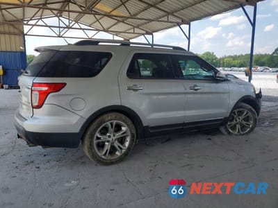 Trzecie zdjęcie samochodu z tyłu: 2015 FORD EXPLORER LIMITED VIN:1FM5K7F88FGA87776 - miniatura