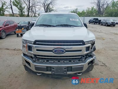Piąte zdjęcie samochodu w środku: 2018 FORD F150 SUPER CAB VIN:1FTEX1CB7JKC73530 - miniatura
