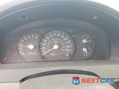 Zdjęcie 9 z 11 samochodu: 2004 KIA SORENTO LX VIN:KNDJD733545313433 - miniatura