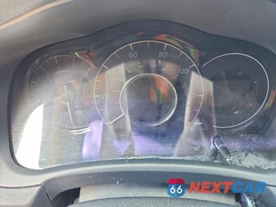 Zdjęcie 9 z 12 samochodu: 2019 NISSAN VERSA NOTE SV VIN:3N1CE2CP3KL360052 - miniatura