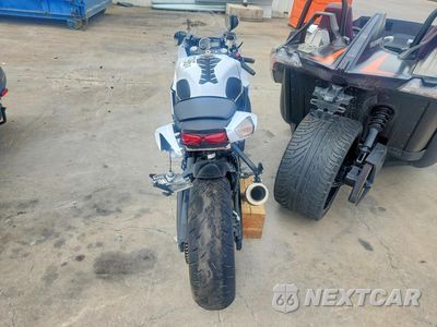 Czwarte zdjęcie samochodu z boku: 2019 SUZUKI GSX-R600 VIN:JS1GN7FA3K7100526 - miniatura