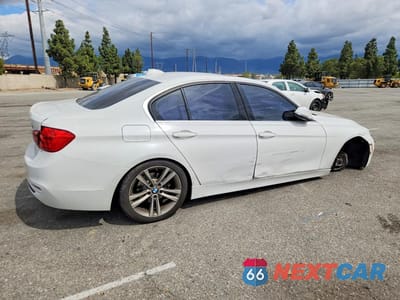 Trzecie zdjęcie samochodu z tyłu: 2017 BMW 330 I VIN:WBA8B9G55HNU49611 - miniatura