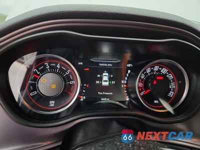 Zdjęcie 9 z 13 samochodu: 2023 DODGE CHALLENGER GT VIN:2C3CDZJG3PH503940 - miniatura