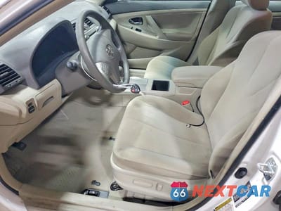 Zdjęcie 7 z 12 samochodu: 2007 TOYOTA CAMRY LE VIN:4T1BE46K57U542056 - miniatura