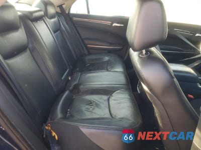 Zdjęcie 10 z 12 samochodu: 2017 CHRYSLER 300 LIMITED VIN:2C3CCARG8HH580331 - miniatura