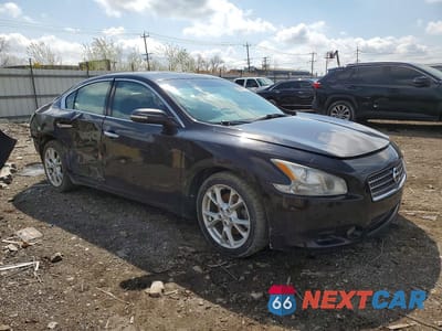 Czwarte zdjęcie samochodu z boku: 2014 NISSAN MAXIMA 3.5 S VIN:1N4AA5AP2EC495355 - miniatura