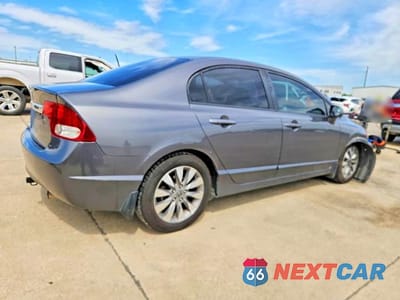 Trzecie zdjęcie samochodu z tyłu: 2010 HONDA CIVIC EX VIN:19XFA1F87AE048887 - miniatura