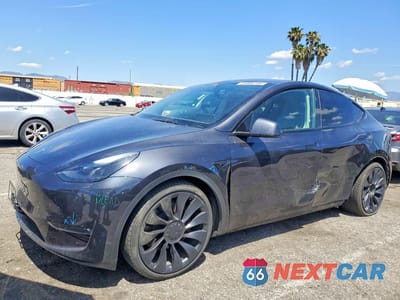 2024 TESLA MODEL Y 7SAYGDEF1RF094572 - główne zdjęcie licytacji z USA - miniatura