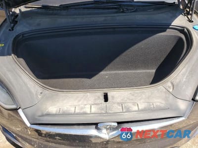 Zdjęcie 11 z 12 samochodu: 2017 TESLA MODEL X VIN:5YJXCDE23HF052212 - miniatura