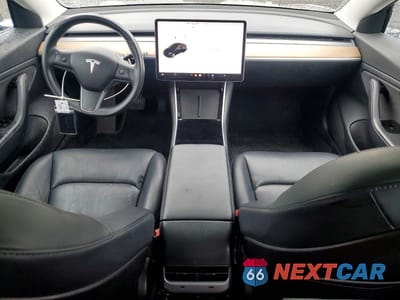 Zdjęcie 8 z 11 samochodu: 2018 TESLA MODEL 3 VIN:5YJ3E1EB2JF071816 - miniatura