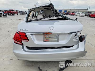 Zdjęcie 6 z 12 samochodu: 2014 MERCEDES-BENZ E 350 VIN:WDDHF5KB1EA944118 - miniatura