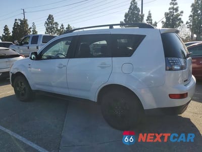 Drugie zdjęcie samochodu z przodu: 2008 MITSUBISHI OUTLANDER LS VIN:JA4MS31X98Z013811 - miniatura