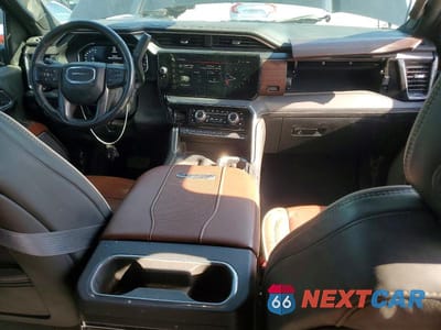 Zdjęcie 8 z 11 samochodu: 2024 GMC SIERRA K2500 DENALI ULTIMATE VIN:1GT49XEY6RF375111 - miniatura