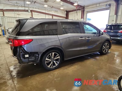 Trzecie zdjęcie samochodu z tyłu: 2021 HONDA ODYSSEY TOURING VIN:5FNRL6H87MB003853 - miniatura