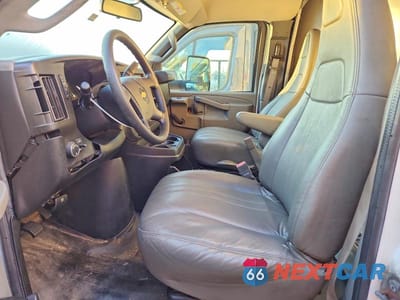 Zdjęcie 7 z 12 samochodu: 2020 CHEVROLET EXPRESS BOX TRUCK VIN:1HA6GUCG5LN010631 - miniatura