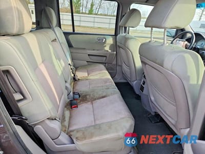 Zdjęcie 11 z 12 samochodu: 2015 HONDA PILOT SE VIN:5FNYF4H30FB050396 - miniatura