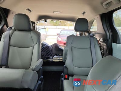 Zdjęcie 10 z 14 samochodu: 2025 TOYOTA SIENNA XLE 7-PASSENGER VIN:5TDJSKFC2SS215360 - miniatura