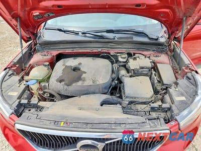 Zdjęcie 12 z 13 samochodu: 2019 VOLVO XC40 T5 MOMENTUM VIN:YV4162UK0K2138264 - miniatura