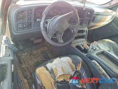 Zdjęcie 8 z 13 samochodu: 2003 GMC NEW SIERRA K1500 VIN:1GTEK19T23Z208495 - miniatura