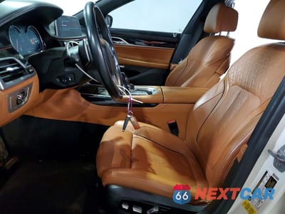 Zdjęcie 7 z 13 samochodu: 2018 BMW 750 I VIN:WBA7F0C58JGM24004 - miniatura