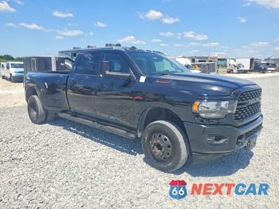 Czwarte zdjęcie samochodu z boku: 2022 RAM 3500 BIG HORN VIN:3C63RRHL1NG160453 - miniatura