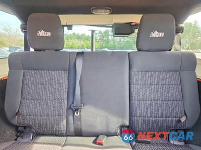 Zdjęcie 10 z 12 samochodu: 2012 JEEP WRANGLER UNLIMITED SPORT VIN:1C4BJWDG0CL244637 - miniatura