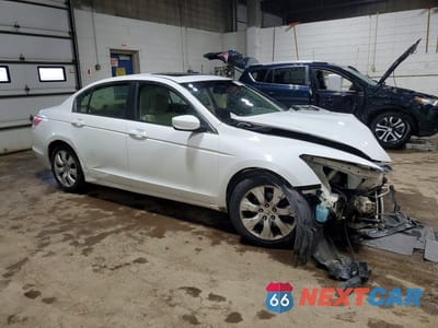 Czwarte zdjęcie samochodu z boku: 2010 HONDA ACCORD EXL VIN:1HGCP2F82AA036786 - miniatura
