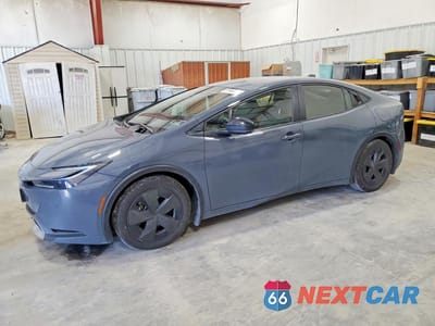 2023 TOYOTA PRIUS PRIME SE JTDACACU0P3002615 - główne zdjęcie licytacji z USA - miniatura