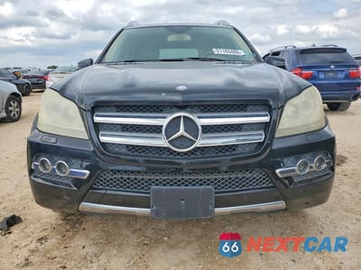 Piąte zdjęcie samochodu w środku: 2011 MERCEDES-BENZ GL 450 4MATIC VIN:4JGBF7BE6BA640781 - miniatura