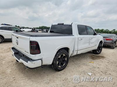 Trzecie zdjęcie samochodu z tyłu: 2022 RAM 1500 LIMITED VIN:1C6SRFHT4NN375309 - miniatura