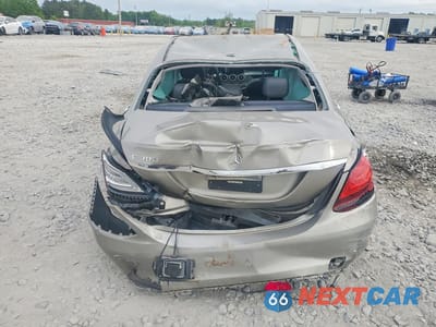 Zdjęcie 6 z 12 samochodu: 2020 MERCEDES-BENZ C 300 VIN:W1KWF8DB2LR577671 - miniatura