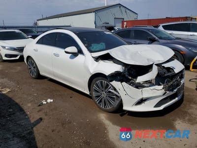 Czwarte zdjęcie samochodu z boku: 2023 MERCEDES-BENZ CLA 250 4MATIC VIN:W1K5J4HB0PN404497 - miniatura